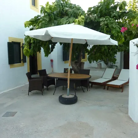 Peleziki Holiday home